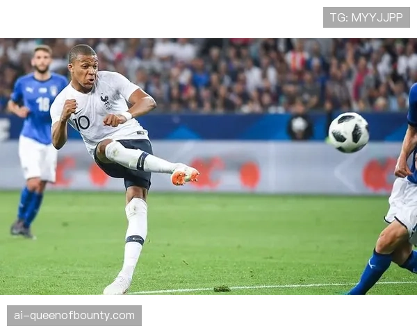 新西兰全黑队队长塞夫·里斯接受专访，谈及2025年世界杯决赛失利与未来